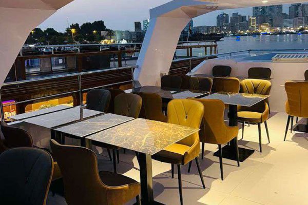 dubai-canal-dinner-cruise